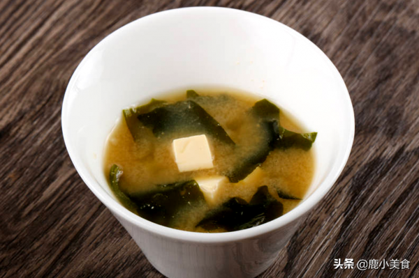 酒後喝酸奶,真的能解酒嗎?答案或許和你想的不同,不妨瞭解一下 酒後喝酸奶,真的能解酒嗎?答案或許和你想的不同,不妨瞭解一下