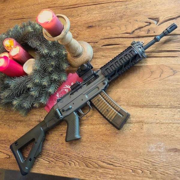 西方特種兵最常用的十大突擊步槍，你認為哪個型號最優秀呢