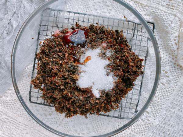 浙江美食梅乾菜餅，幾十年老配方，餡料鹹香，餅皮鬆軟涼了也不硬