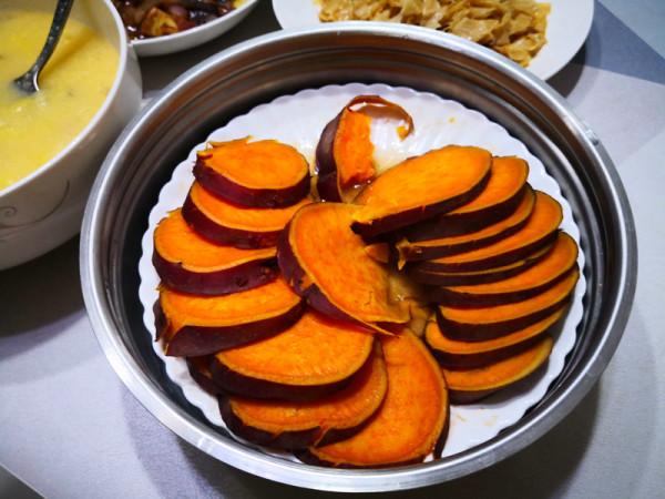 70後夫妻倆的早餐,火了朋友圈,網友:嫁對人,粗菜淡飯也幸福 70後夫妻倆的早餐,火了朋友圈,網友:嫁對人,粗菜淡飯也幸福