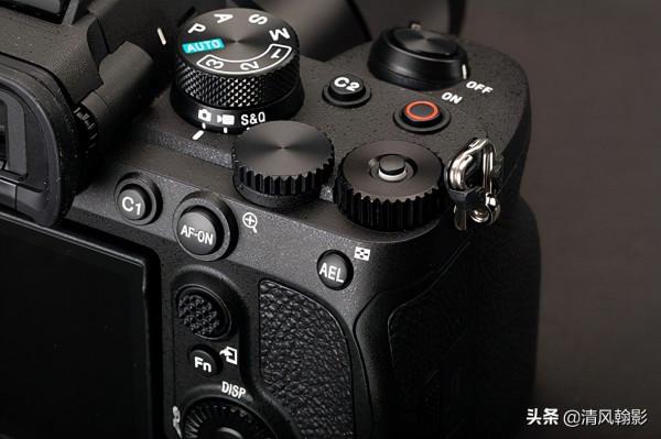 發一組索尼最新全能型旗艦微單A7M4的美圖解解饞