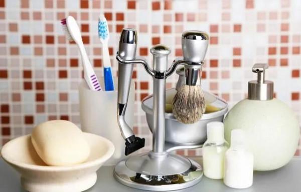 在酒店退房時，把所有一次性用品全部帶走，是真的窮人嗎？