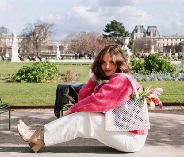 秋天的針織衫,到底有什麼魅力,穿搭模板告訴你 秋天的針織衫,到底有什麼魅力,穿搭模板告訴你