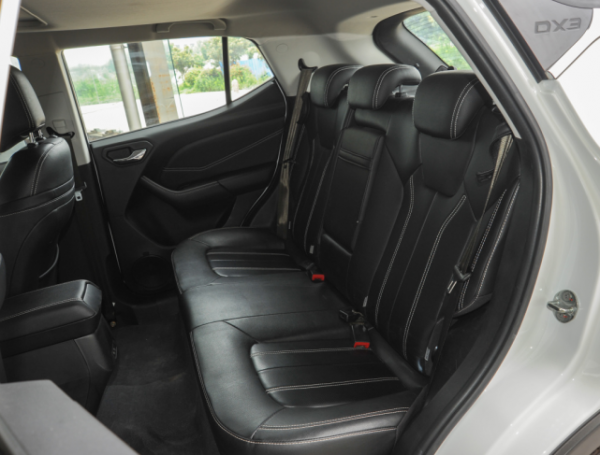 東南DX3對比寶駿RS-3，自主小型SUV誰更值得買？