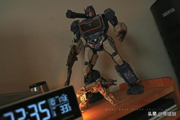 不到半年時間，接著折騰最佳化桌面，再SHOW一次