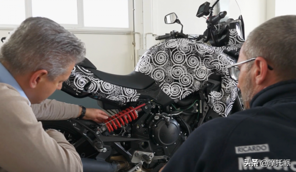 從亮相到量產歷時兩年：賽科龍RX6究竟經歷了什麼