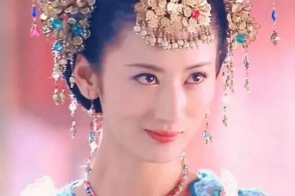 情史乾淨的五位女星,個個高顏值好演技,還有人為對方互不接吻戲 情史乾淨的五位女星,個個高顏值好演技,還有人為對方互不接吻戲