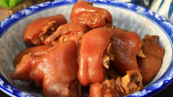 2022年，春節年夜飯冷盤清單，7道菜有葷有素，比滿桌肉更早光碟