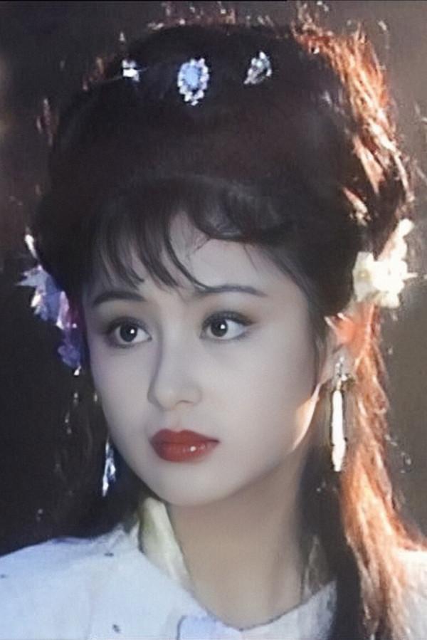 內地10大古裝美人，各有各的韻味，劉亦菲仙氣，陳紅美豔