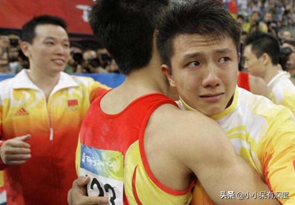 奧運冠軍陳一冰，與何雯娜有過一段戀情，今妻子漂亮女兒也很可愛