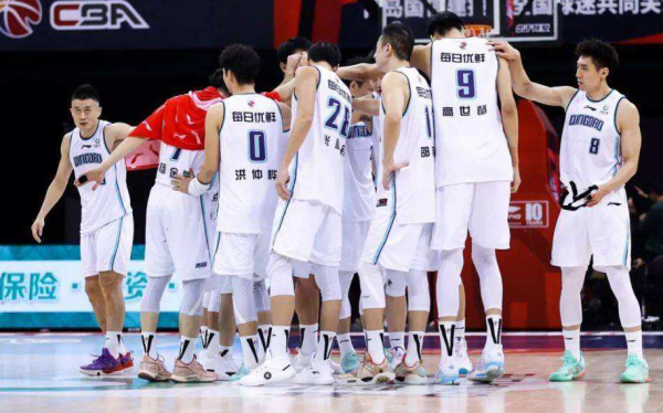 3訊息!哈達迪妻子好美,前國手賽季報銷,浙江外援現身上海 3訊息!哈達迪妻子好美,前國手賽季報銷,浙江外援現身上海