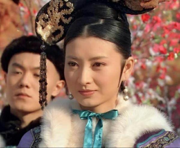 甄嬛傳10年後女演員現狀,朧月公主長成美少女,太后62歲依舊單身 甄嬛傳10年後女演員現狀,朧月公主長成美少女,太后62歲依舊單身