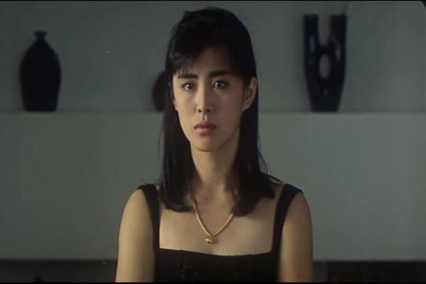 女明星做高階應召，這部電影拍出了現實中很多女明星的痛