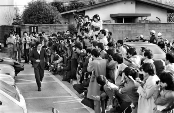 連環投毒勒索8個億，卻一分錢不拿，日本“怪人”戲耍130萬警察