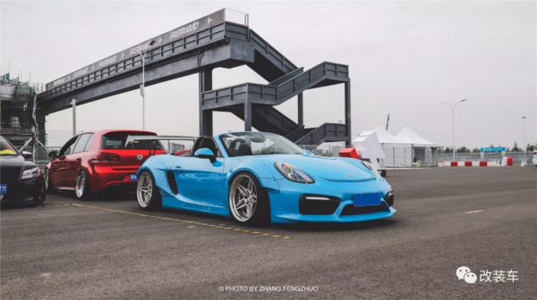 這臺保時捷981 Boxster為何那麼像718 GT4?只要堅持移植就不會過時 這臺保時捷981 Boxster為何那麼像718 GT4?只要堅持移植就不會過時