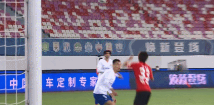 中超-孫準浩世界波奧斯卡失點，爭冠戰泰山2-0海港，8分優勢領跑