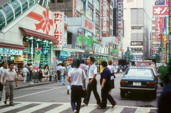 日本房價崩盤迴憶：當年那些貸款高價買房的平民，後來都怎麼樣了