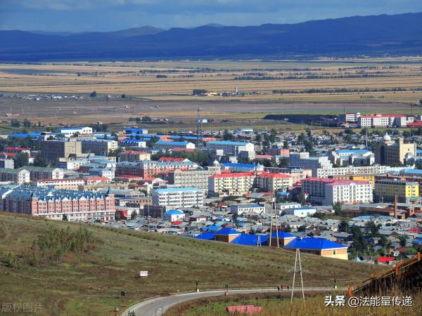 農村建房包括新建、重建、擴建等，分別適用不同的申請程式