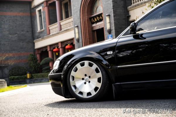 「至臻情懷」一臺老傢伙的重生路,修復煥新一臺戰損級帕薩特B5 「至臻情懷」一臺老傢伙的重生路,修復煥新一臺戰損級帕薩特B5