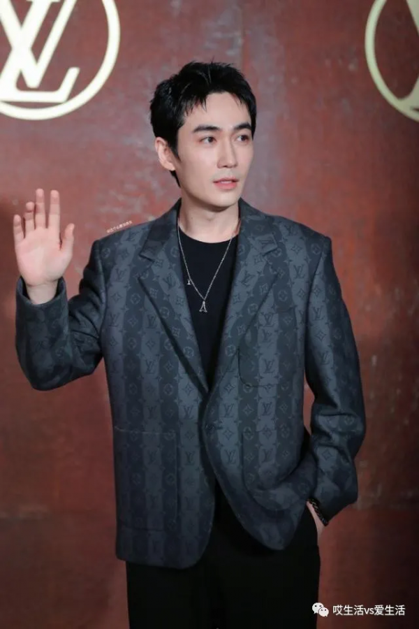 直播空場30分鐘，誰在耍大牌？