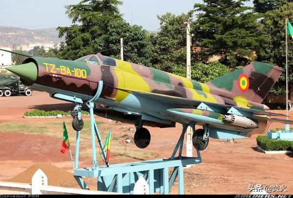 非洲國家：馬裡空軍