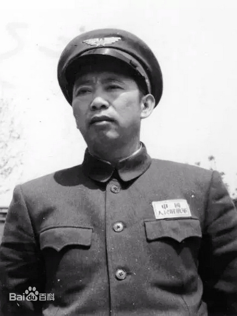 抗美援朝前，斯大林婉拒空中支援，毛澤東微微一想：我們照常出兵