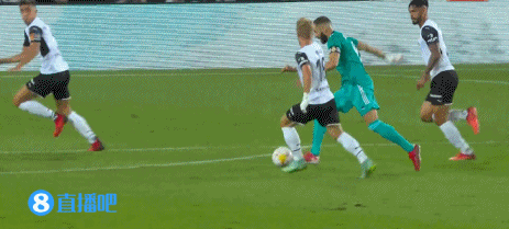 西甲-本澤馬絕殺維尼修斯傳射 皇馬3分鐘2球2-1逆轉瓦倫