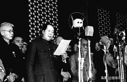 湖北22歲戰士犧牲,母親悲痛年年悼念,1949年收到司令信:請娘進京!