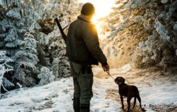 45年&comma;南京獵戶上山打獵&comma;意外發現洞內秘密&comma;嚇得連忙求助當地政府