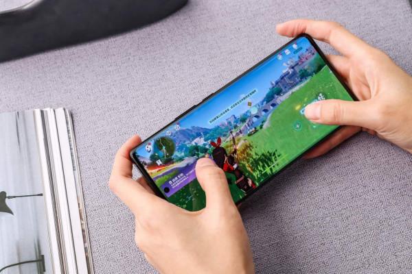 華為mate40 Pro與VIVO X70Pro&plus;拍照都能拍月亮，哪一款更好？