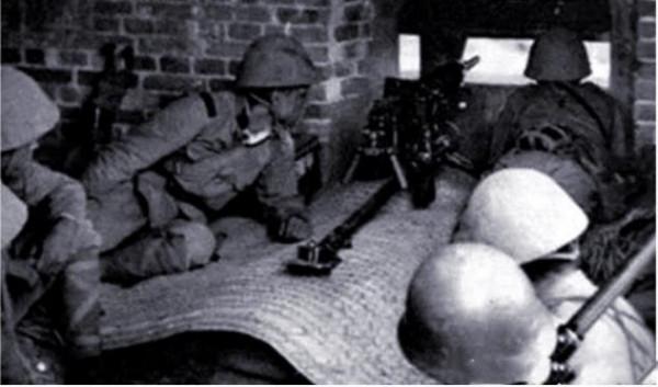 女縣委書記嚴鏡波：帶著3個孩子離婚，後來嫁給了秘書陳子瑞