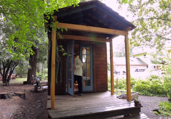 29歲的他自食其力:花低價親手建16㎡小家,獨居生活一過就是5年 29歲的他自食其力:花低價親手建16㎡小家,獨居生活一過就是5年