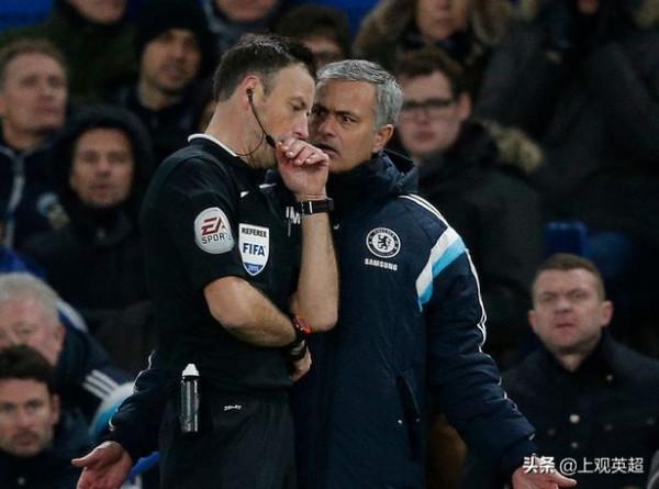 前英超裁判：我讓穆里尼奧滾出去，克洛普是個“痛苦的失敗者”