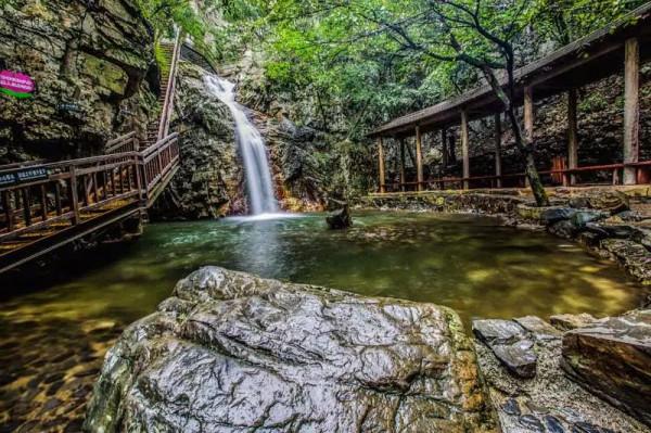 講真！今天出遊最明智，不堵！且為您選好了路線……