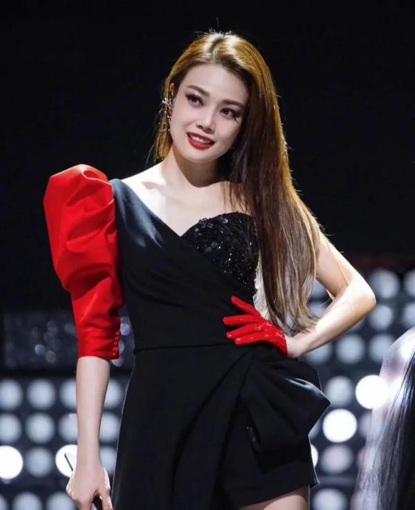 容祖兒 美麗漂亮實力唱將高畫質桌布