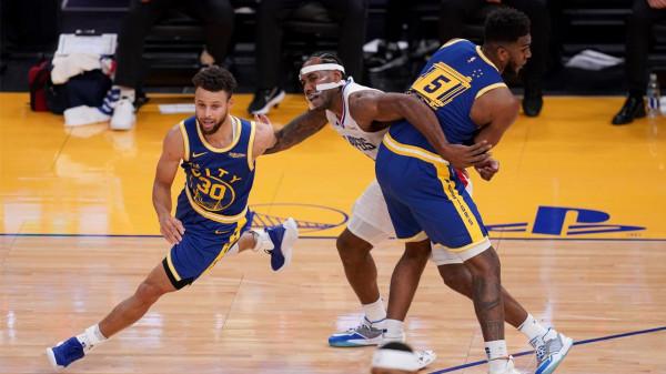 不理解吧,一個場均4+3的替補,4年拒絕3筆高薪,他到底圖啥? 不理解吧,一個場均4+3的替補,4年拒絕3筆高薪,他到底圖啥?