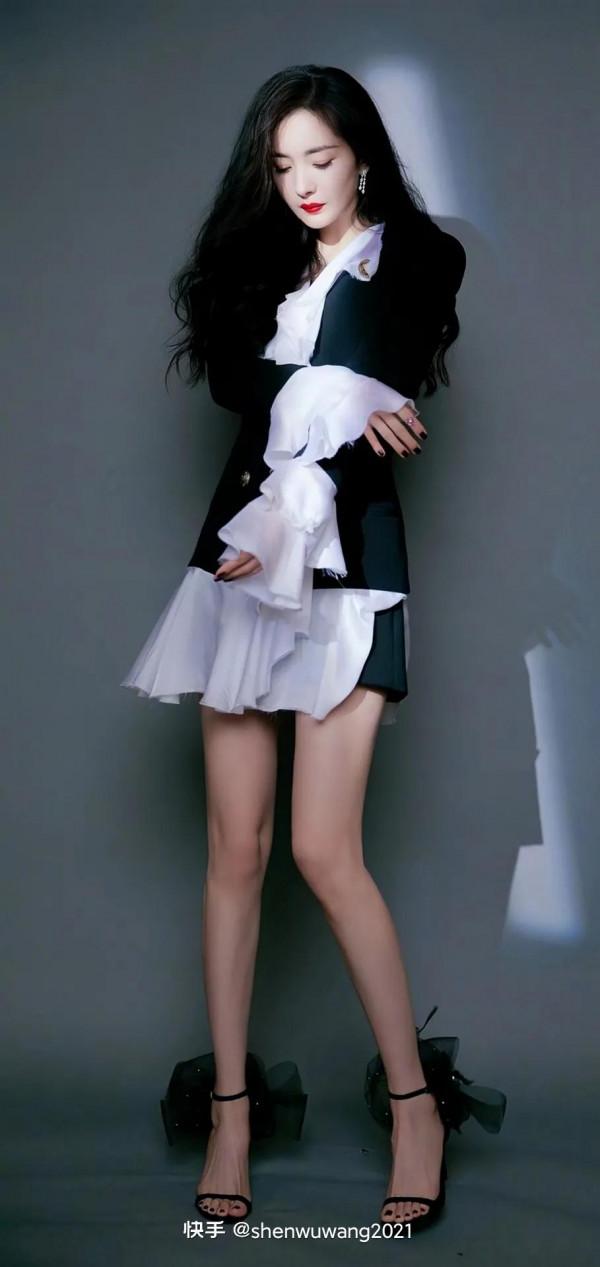 青春靚麗女神楊冪 青春靚麗女神楊冪