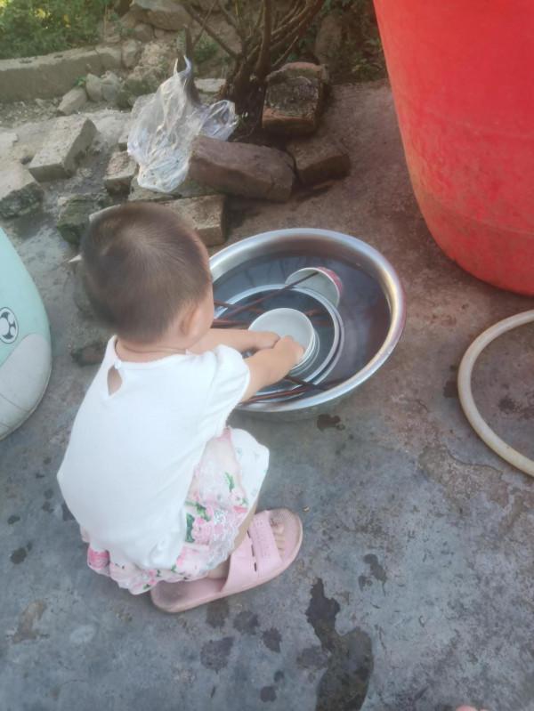 女兒到來與成長記 女兒到來與成長記