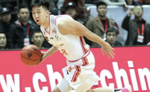 正義!前CBA球員怒抓“男廁”偷拍狂,男孩子也要保護自己 正義!前CBA球員怒抓“男廁”偷拍狂,男孩子也要保護自己