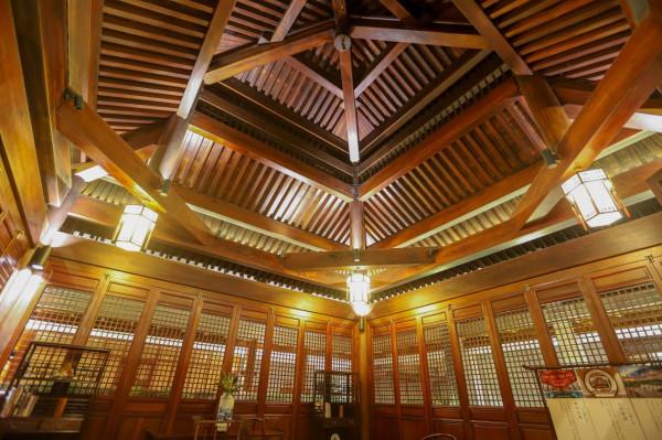 廣東旅行,發現一座“禪修酒店”,造型像古代宮殿,建築大有來頭 廣東旅行,發現一座“禪修酒店”,造型像古代宮殿,建築大有來頭