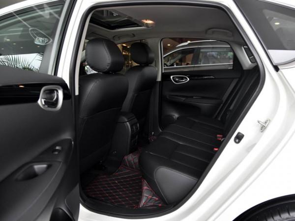 油耗5.2L，自吸自動擋日系三廂車，便宜耐用，實拍軒逸