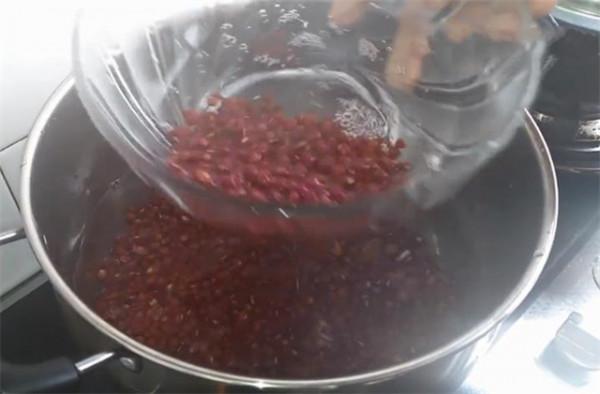 教你在家炸油糕，口感酥脆色澤黃亮，做法簡單，比買的還好吃