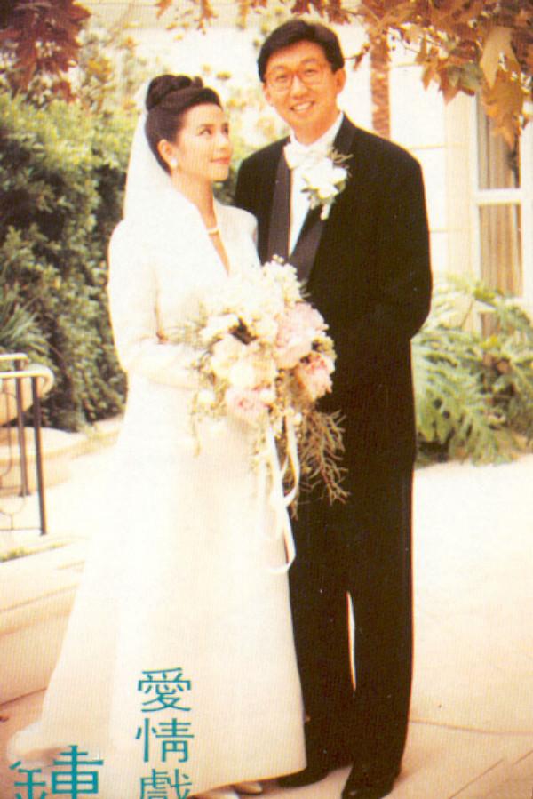 不傍大款，不炒緋聞，痴情的10位女港星，把生活過成了偶像劇