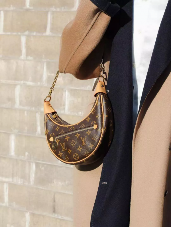 女生第一個大牌包包怎麼選？這30款揹包十年都不過時