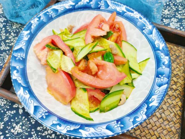 西紅柿新吃法,冬天3樣食材一起炒,出鍋鮮香味道好,家人喜歡吃 西紅柿新吃法,冬天3樣食材一起炒,出鍋鮮香味道好,家人喜歡吃