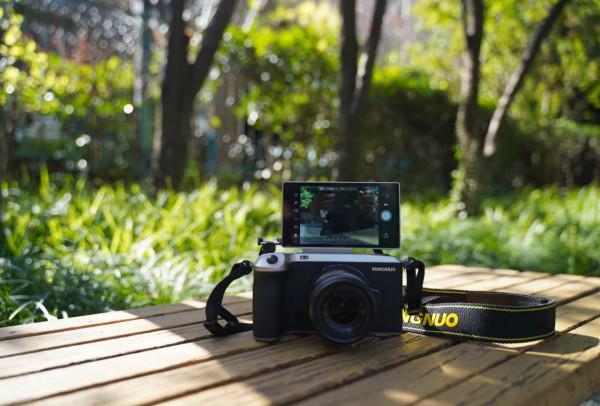 選擇相機還是手機?永諾YN455直播相機入手體驗 選擇相機還是手機?永諾YN455直播相機入手體驗