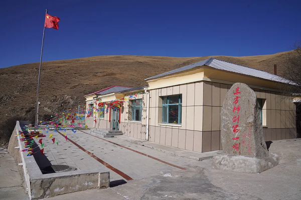 新春走軍營 &vert; 東方神劍第一哨