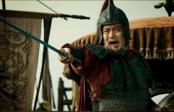 歷史上真正的袁紹有多強？可以說曹操在他面前，都不敢稱亂世梟雄