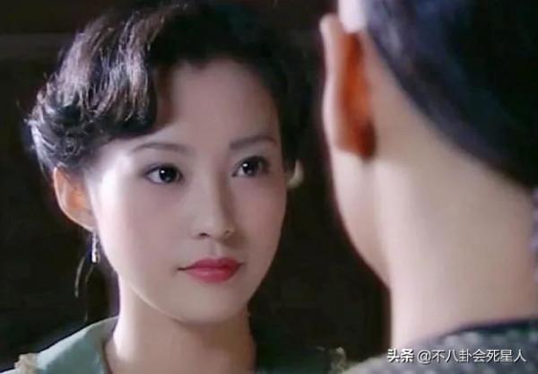 女星步入中年的尷尬,眼凸,法令紋,發福,臉僵,女神顏值不再 女星步入中年的尷尬,眼凸,法令紋,發福,臉僵,女神顏值不再