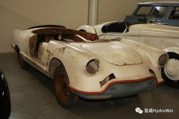 一百年前電動汽車被內燃機淘汰，電動汽車能源會是氫能還是鋰電